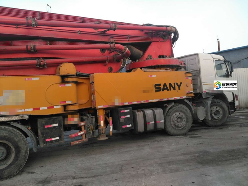 https://images.tongzsf.com/tong/truck_machine/20210126/1600fb53f6cebb.jpg
