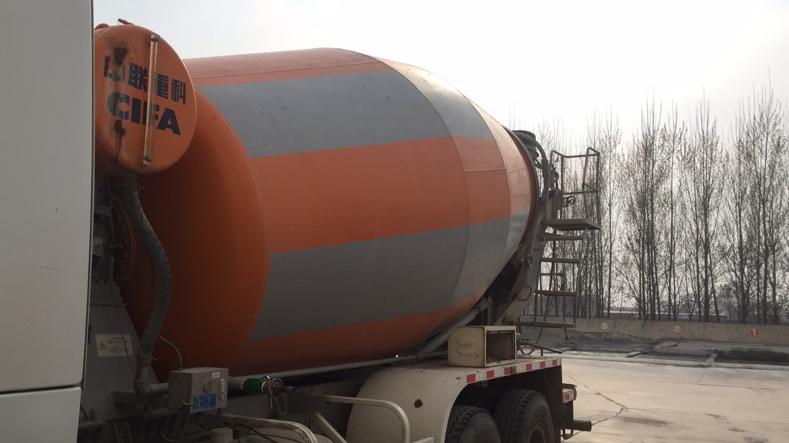 https://images.tongzsf.com/tong/truck_machine/20210126/1600fb551742d8.jpg