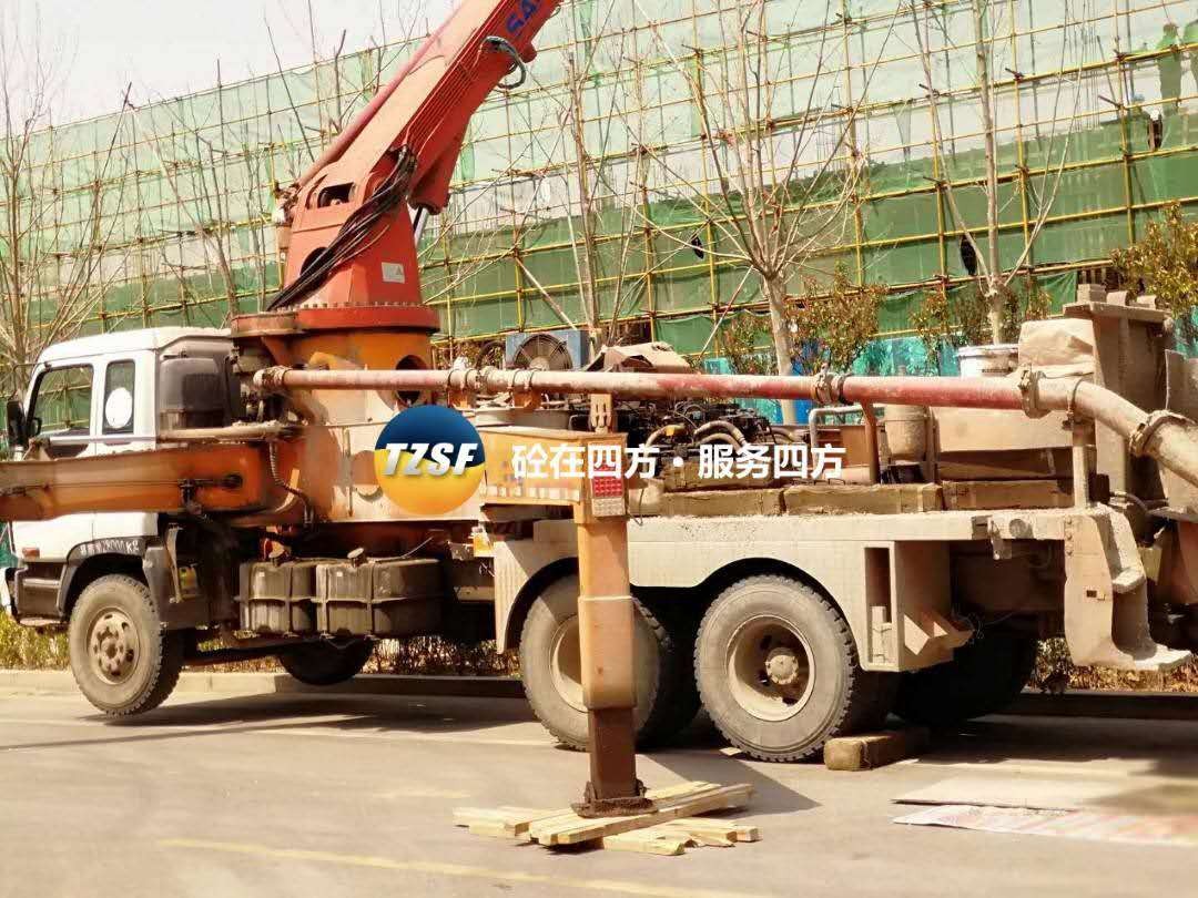 https://images.tongzsf.com/tong/truck_machine/20210126/1600fb55f1fc1d.jpg