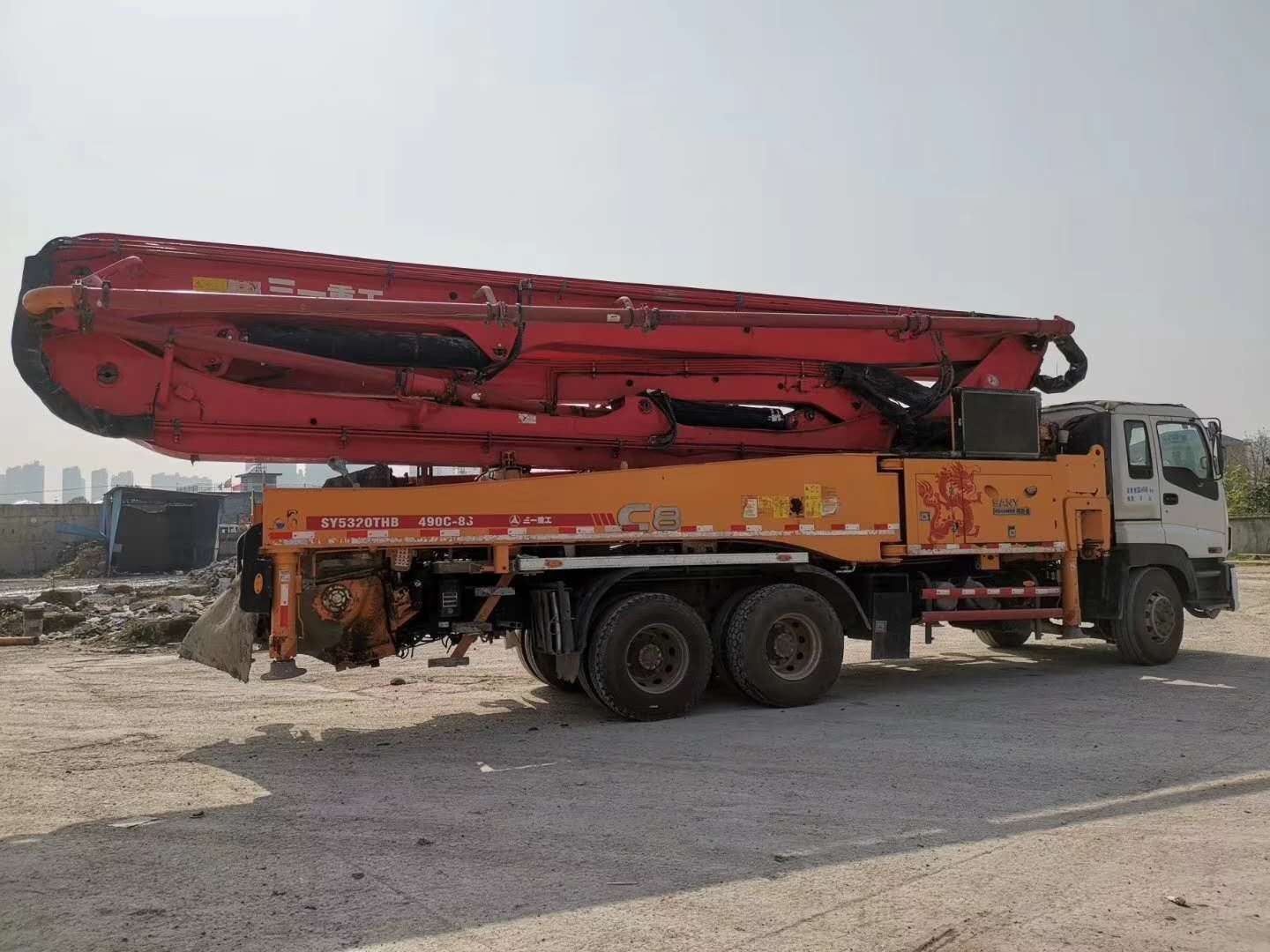 https://images.tongzsf.com/tong/truck_machine/20210126/1600fb5646fd20.jpg
