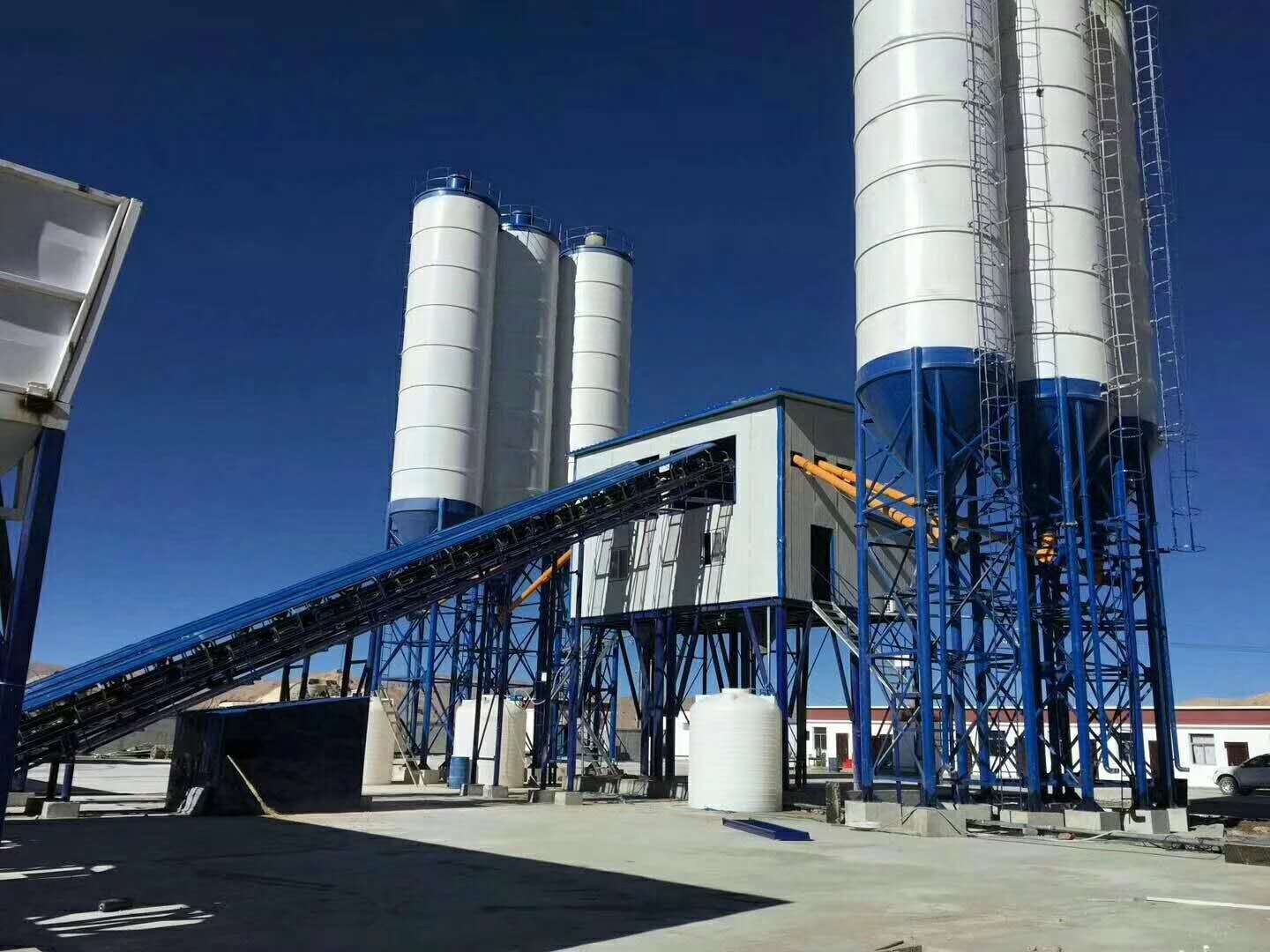 https://images.tongzsf.com/tong/truck_machine/20210126/1600fb57c43df4.jpg