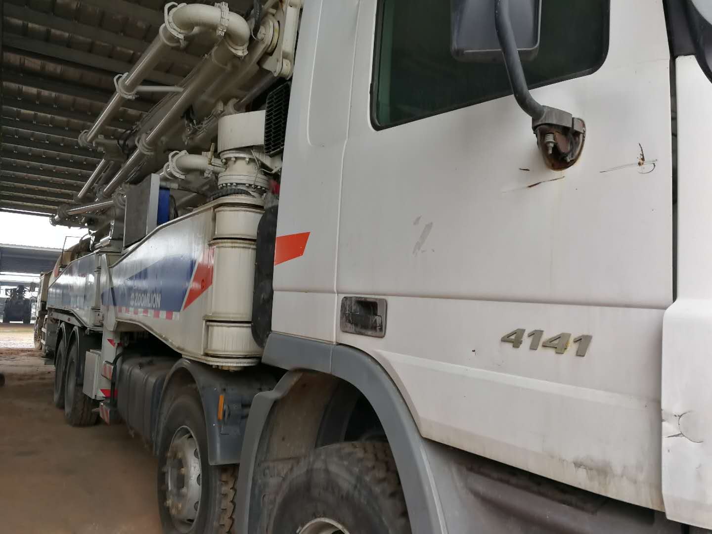 https://images.tongzsf.com/tong/truck_machine/20210126/1600fb69a718a1.jpg