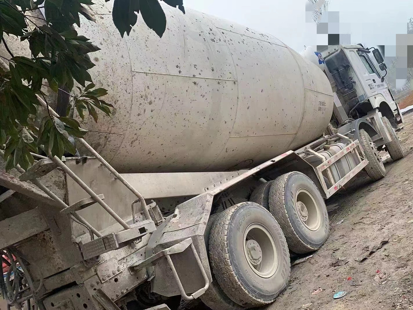 https://images.tongzsf.com/tong/truck_machine/20210126/1600fb7cc62cb6.jpg