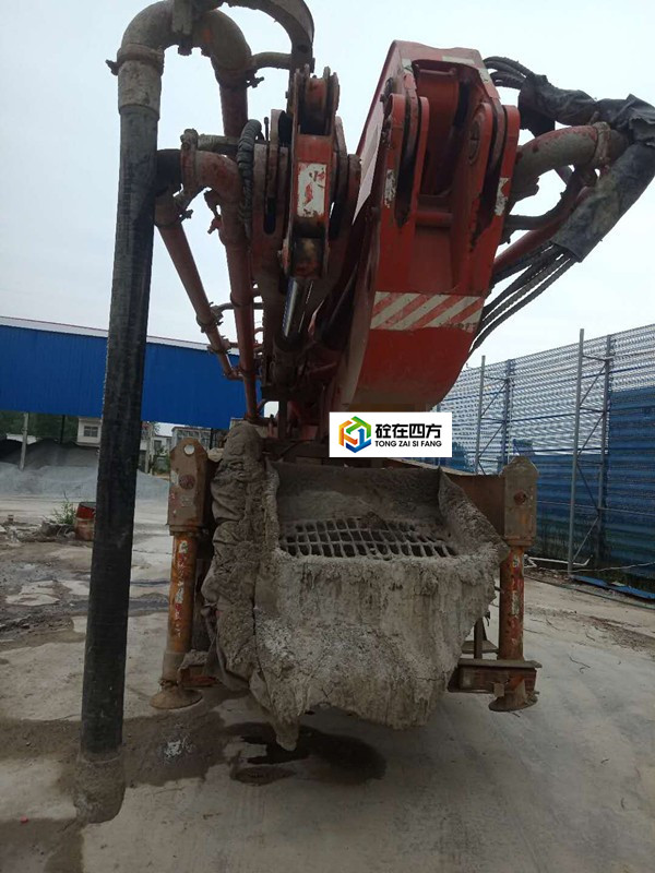https://images.tongzsf.com/tong/truck_machine/20210126/1600fbe8f13dbf.jpg