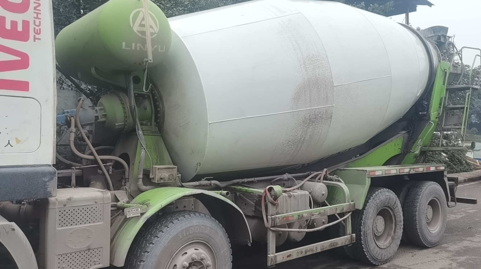 https://images.tongzsf.com/tong/truck_machine/20210126/1600fc2d8c40c7.jpg