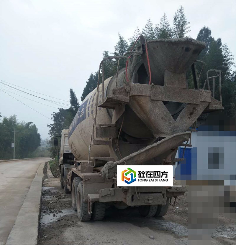 https://images.tongzsf.com/tong/truck_machine/20210126/1600fc46406a5e.jpg