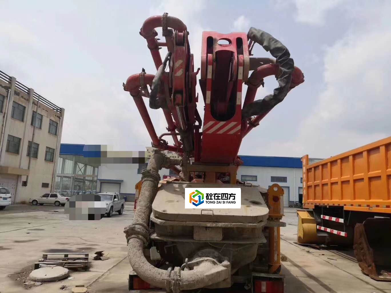https://images.tongzsf.com/tong/truck_machine/20210126/1600fc47799bc3.jpg