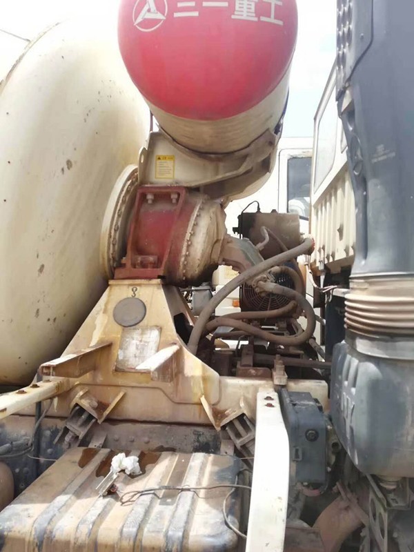 https://images.tongzsf.com/tong/truck_machine/20210126/1600fc7fcb179c.jpg
