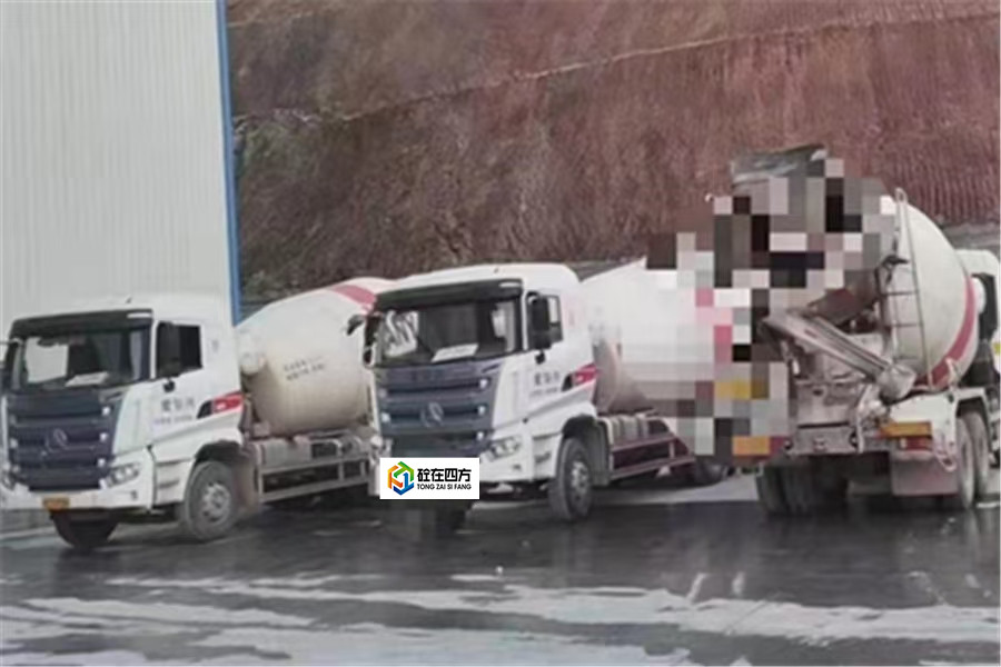 https://images.tongzsf.com/tong/truck_machine/20210126/1600fd45b9fa4d.jpg