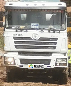 https://images.tongzsf.com/tong/truck_machine/20210127/16010e7457cbe4.jpg