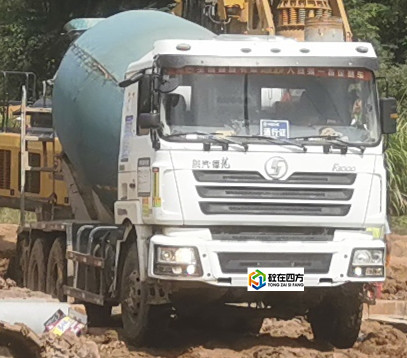 https://images.tongzsf.com/tong/truck_machine/20210127/16010e745b423a.jpg