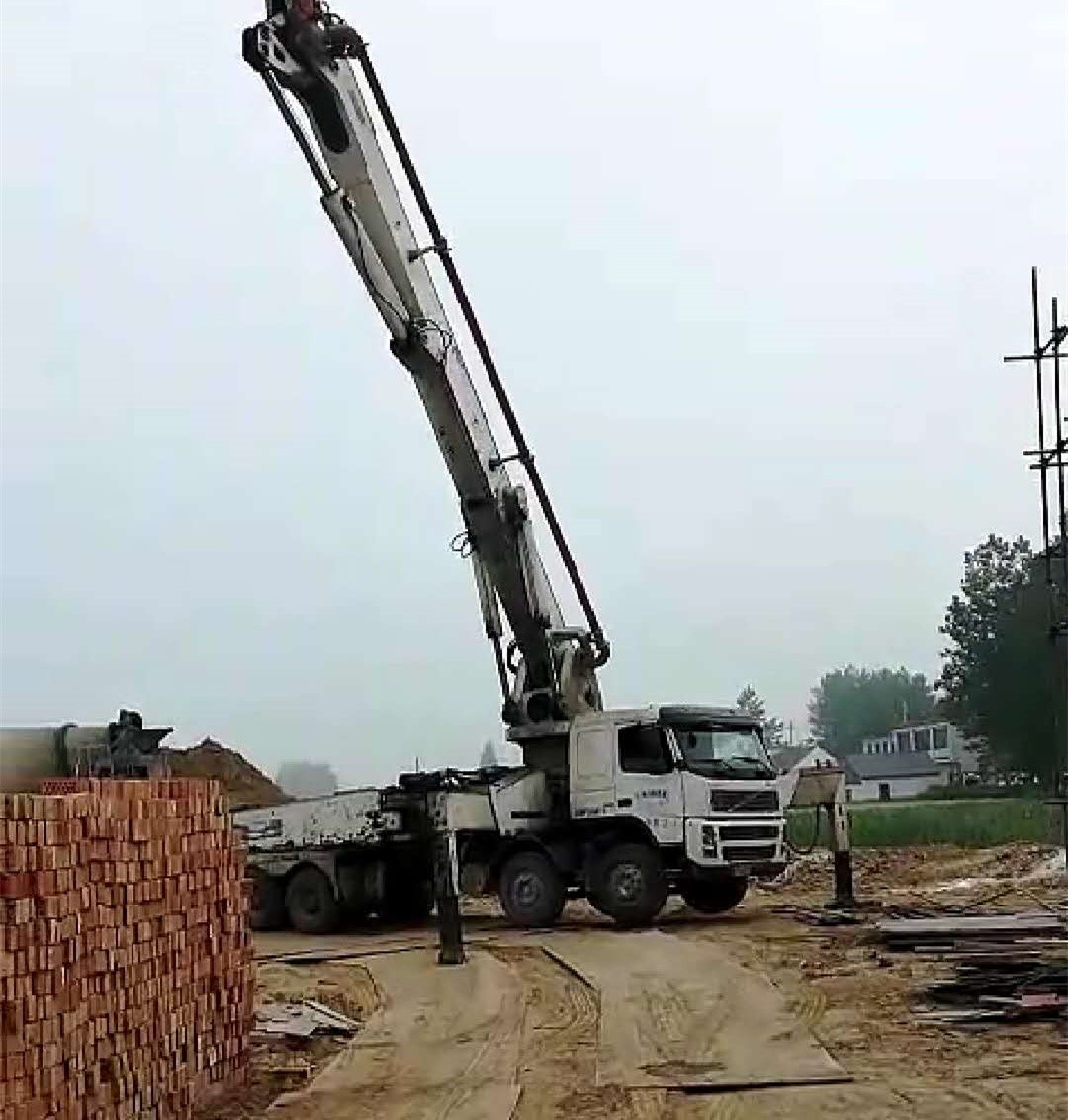 https://images.tongzsf.com/tong/truck_machine/20210127/16010e91a2f839.jpg
