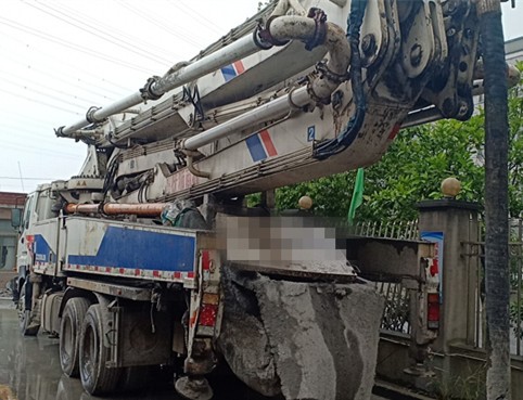 https://images.tongzsf.com/tong/truck_machine/20210127/16010e9215dd7a.jpg
