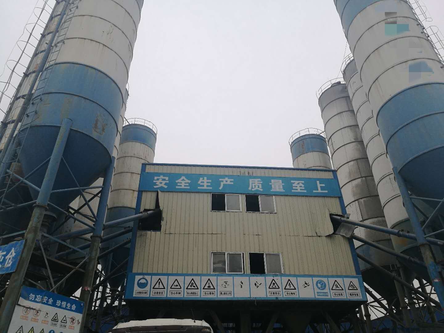 https://images.tongzsf.com/tong/truck_machine/20210127/16010f35029248.jpg