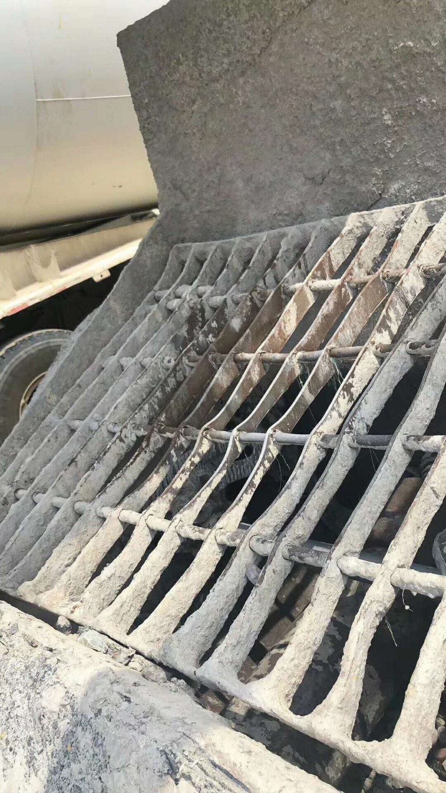 https://images.tongzsf.com/tong/truck_machine/20210127/16010f36684b82.jpg