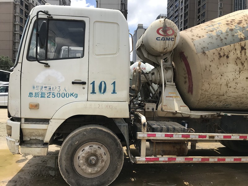 https://images.tongzsf.com/tong/truck_machine/20210127/16010f36a930b9.jpg