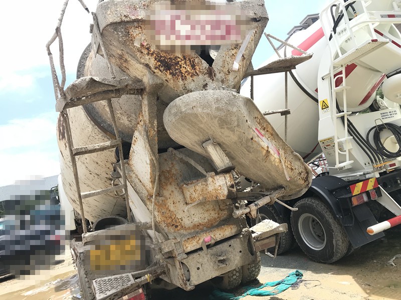 https://images.tongzsf.com/tong/truck_machine/20210127/16010f36aa6f95.jpg