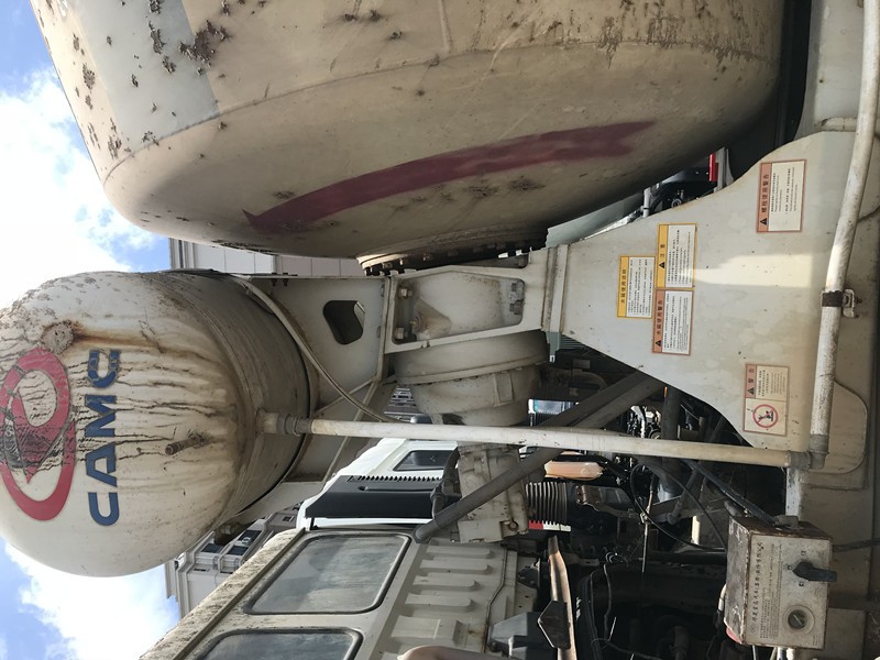 https://images.tongzsf.com/tong/truck_machine/20210127/16010f36ae36bb.jpg