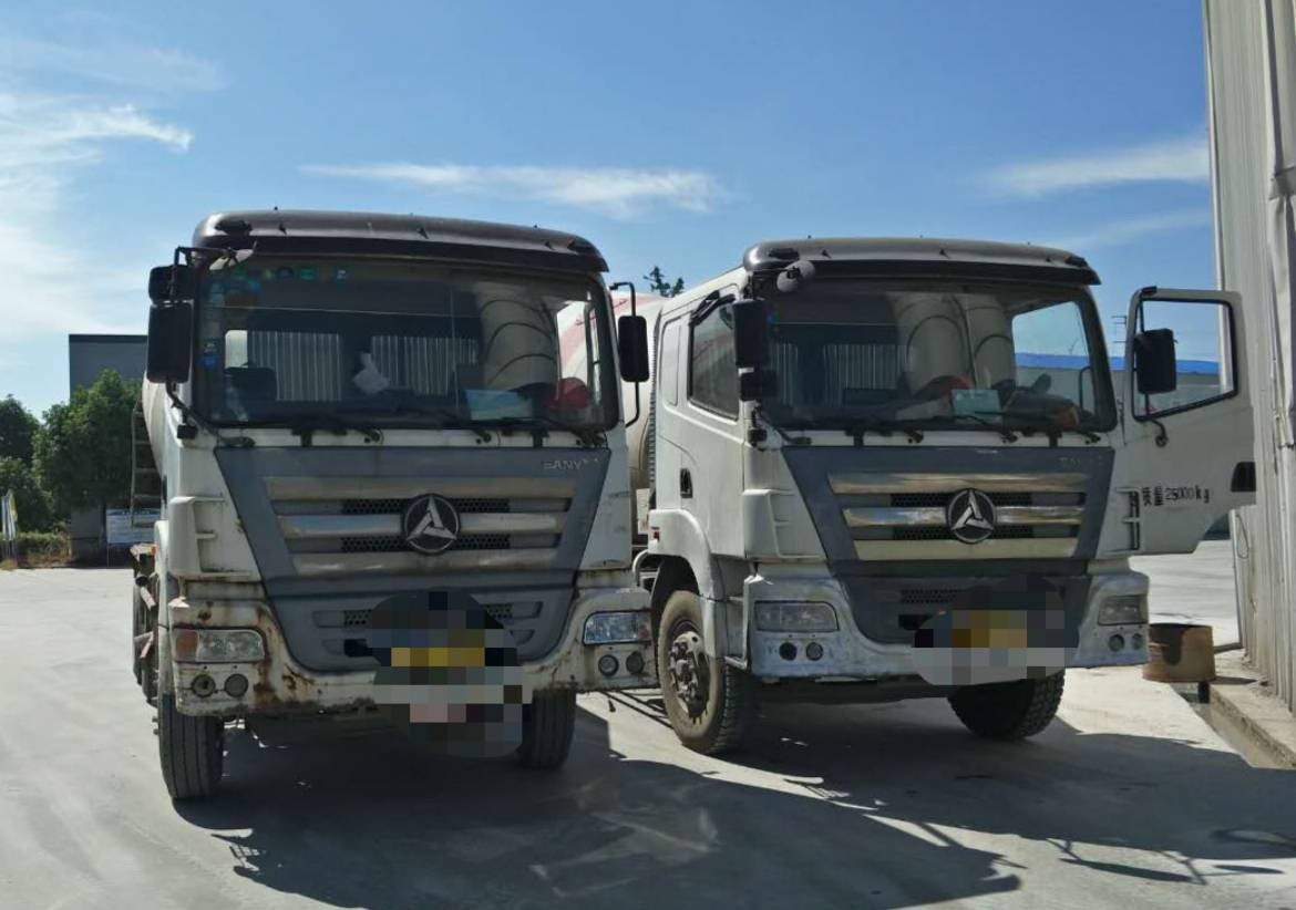 https://images.tongzsf.com/tong/truck_machine/20210127/16010f36e6f6b2.jpg