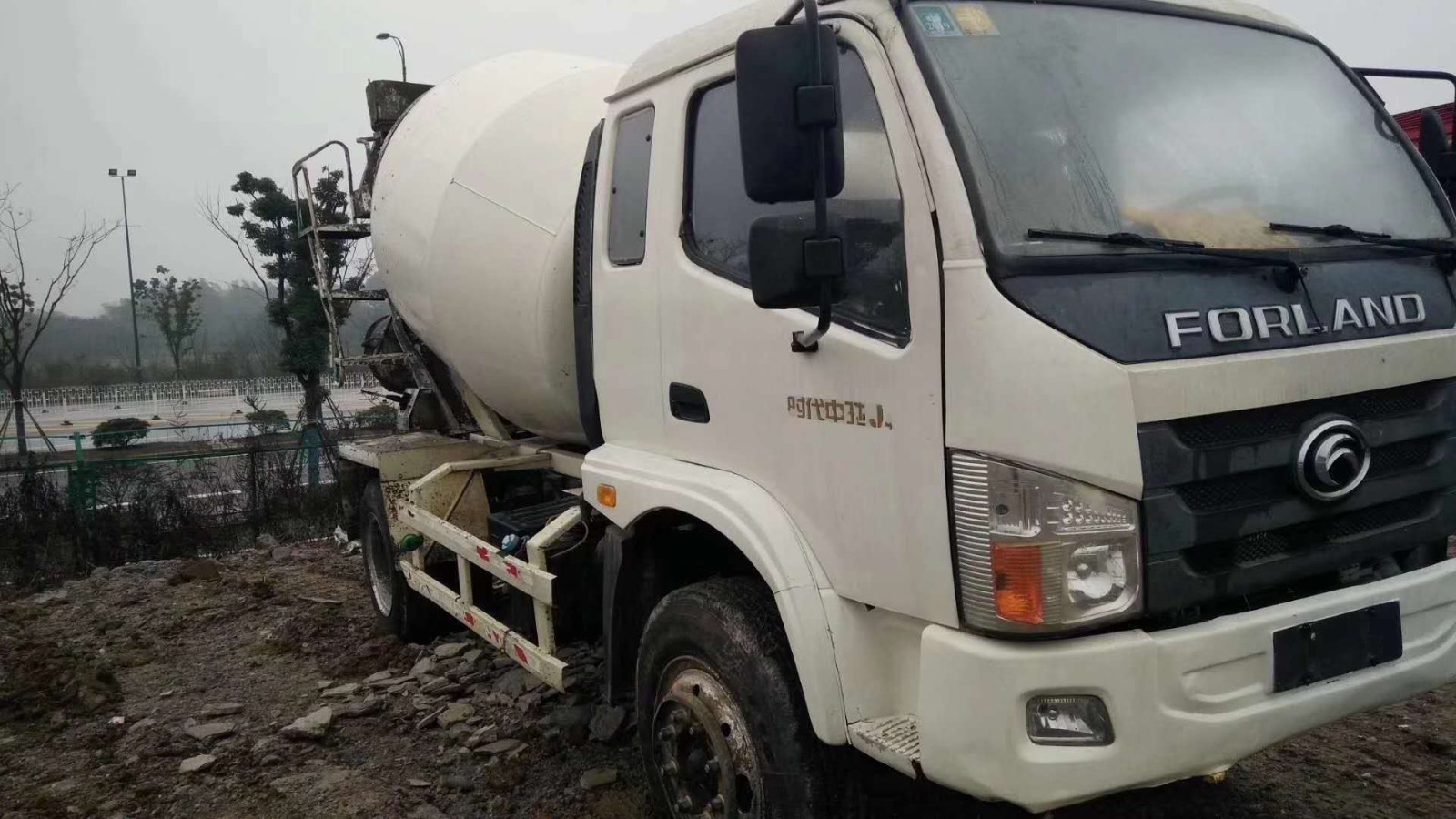 https://images.tongzsf.com/tong/truck_machine/20210127/16010f370b12eb.jpg