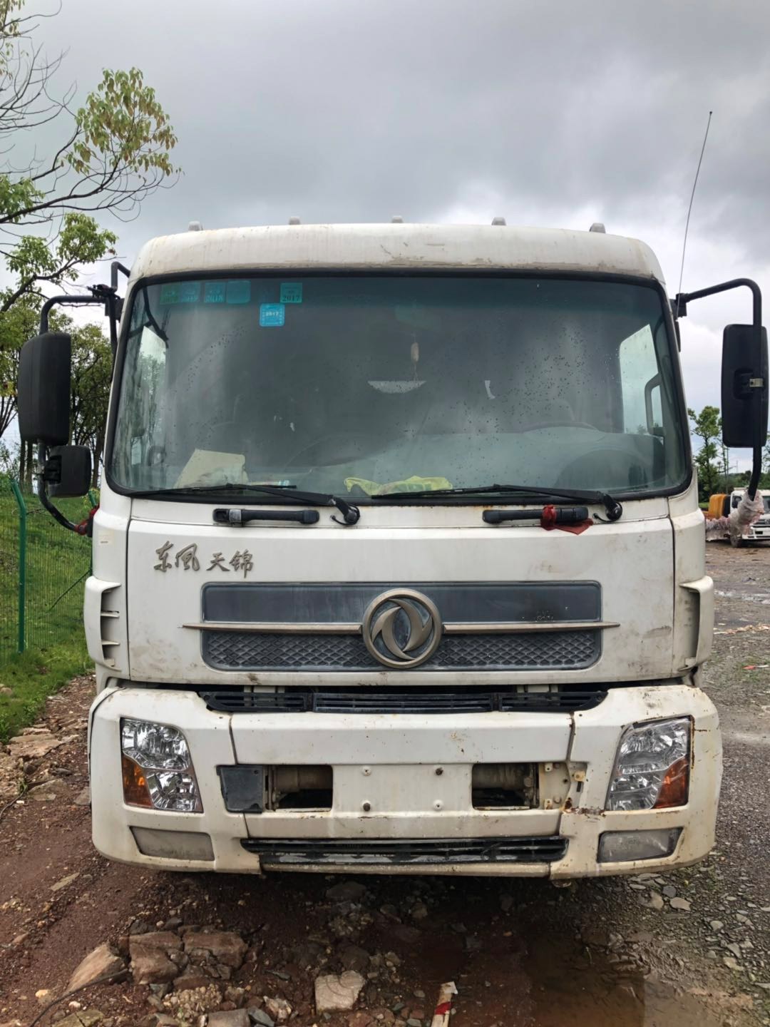 https://images.tongzsf.com/tong/truck_machine/20210127/16010f399265d7.jpg