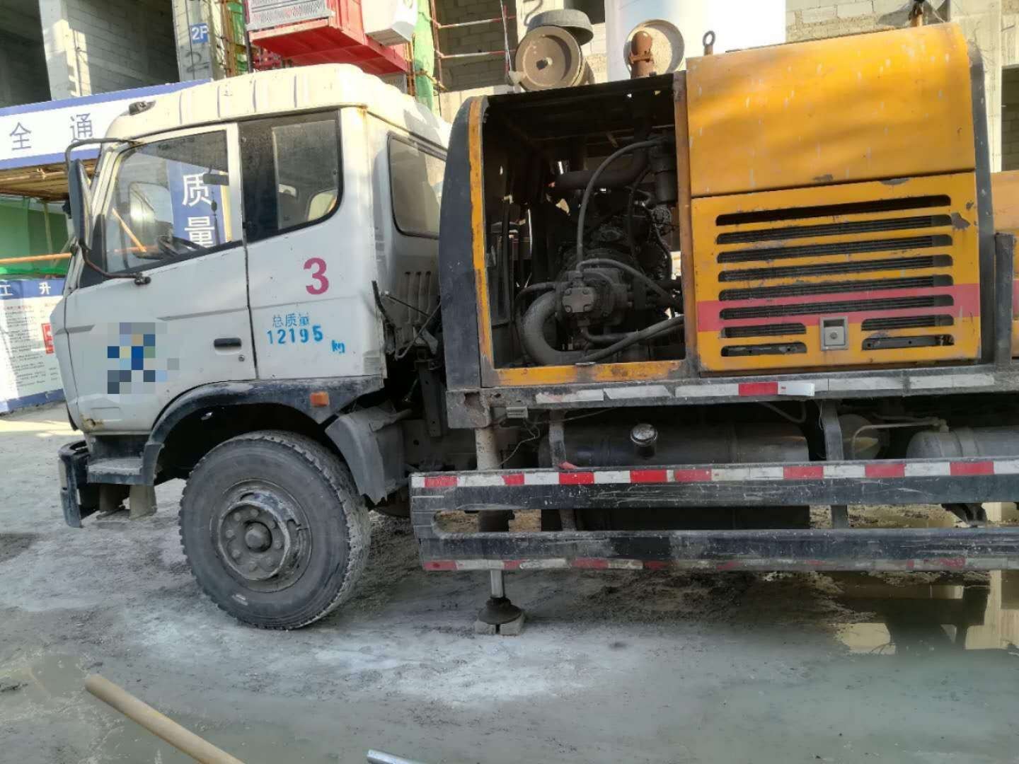 https://images.tongzsf.com/tong/truck_machine/20210127/16010f3bf34c8b.jpg
