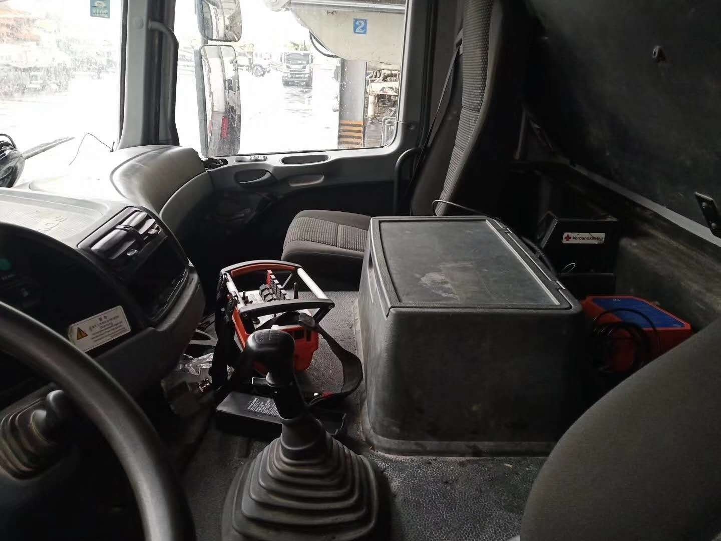 https://images.tongzsf.com/tong/truck_machine/20210127/16010f3c075b76.jpg
