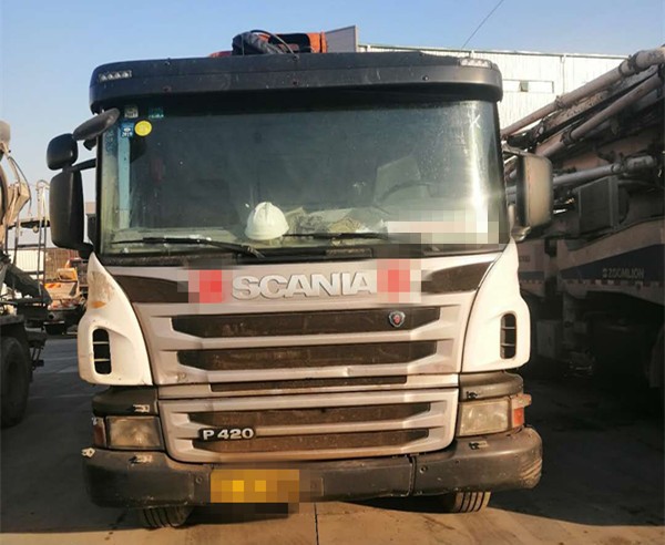 https://images.tongzsf.com/tong/truck_machine/20210127/16010f3c5b9ede.jpg