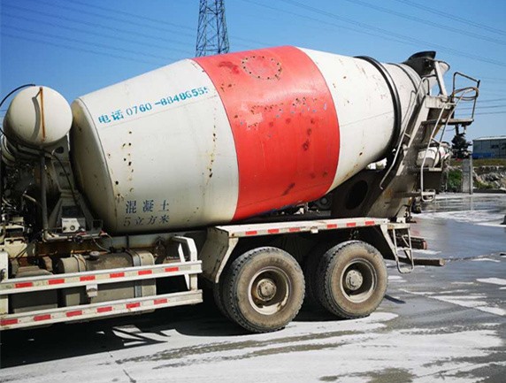 https://images.tongzsf.com/tong/truck_machine/20210127/16010f46aa5c6f.jpg