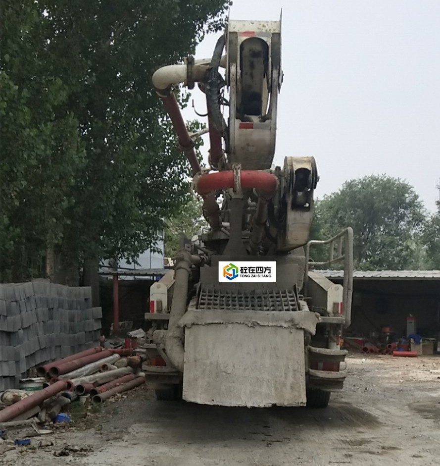https://images.tongzsf.com/tong/truck_machine/20210127/16010fbdc1fee9.jpg