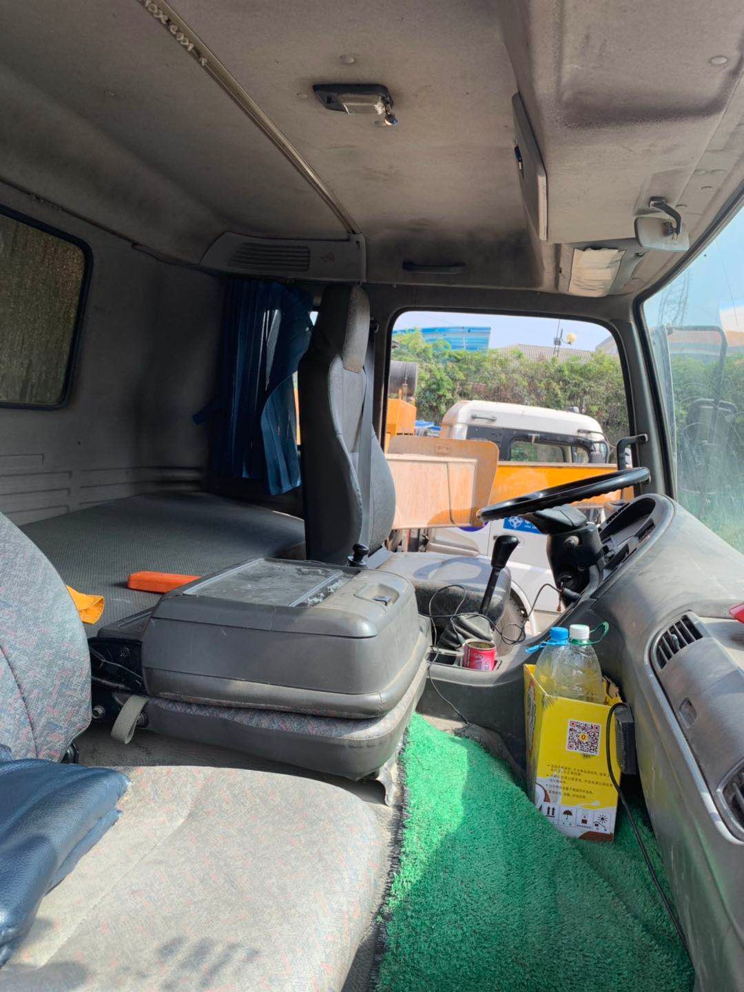 https://images.tongzsf.com/tong/truck_machine/20210127/16010fc7a23ba2.jpg