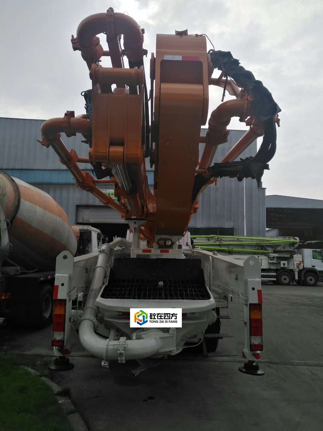 https://images.tongzsf.com/tong/truck_machine/20210127/16010fca27c7db.jpg