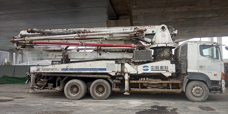 https://images.tongzsf.com/tong/truck_machine/20210127/16010fcab9ce91.jpg