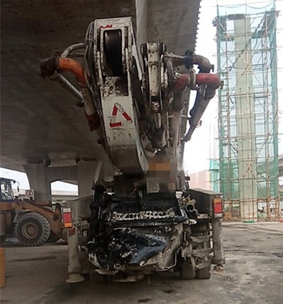 https://images.tongzsf.com/tong/truck_machine/20210127/16010fcabb421d.jpg