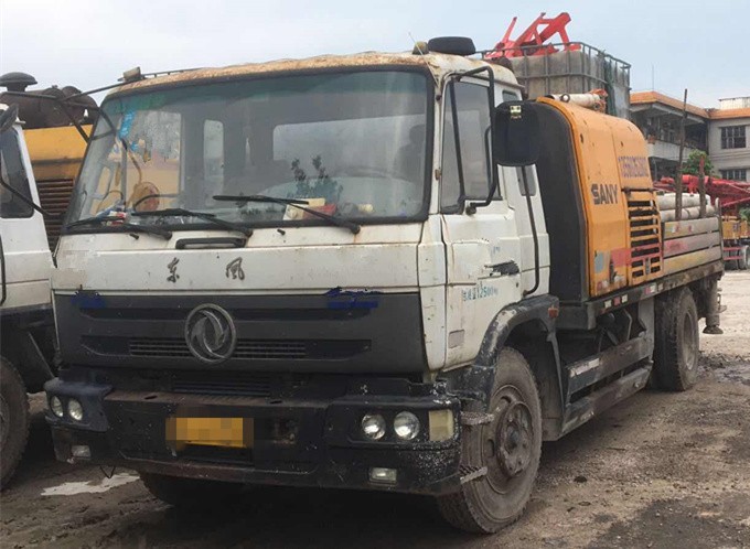 https://images.tongzsf.com/tong/truck_machine/20210127/16010fce41aec2.jpg