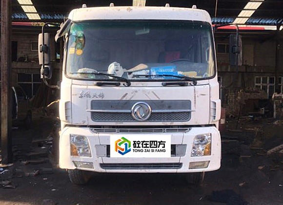 https://images.tongzsf.com/tong/truck_machine/20210127/16010fd86e0322.jpg