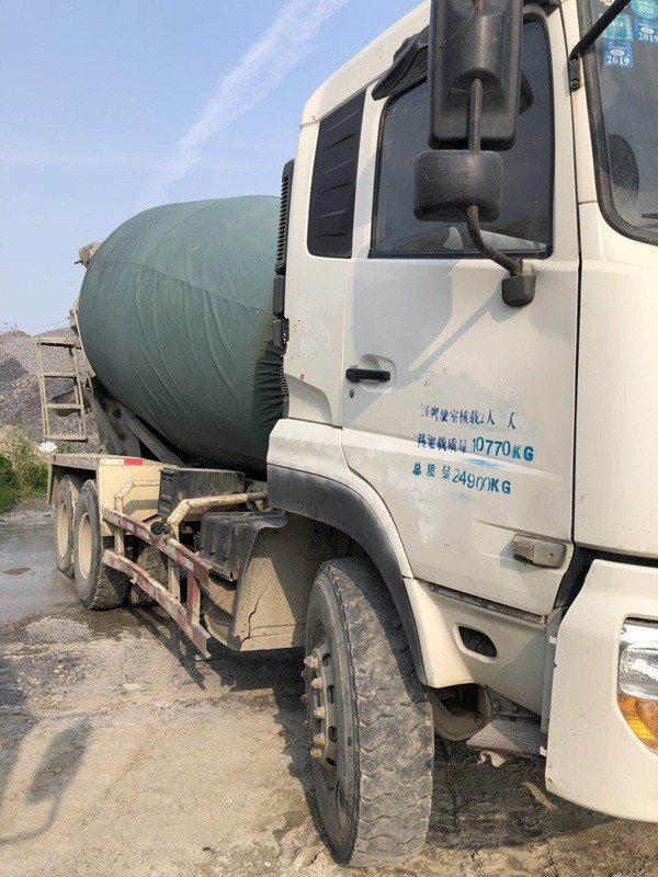https://images.tongzsf.com/tong/truck_machine/20210127/16010fd90c60ff.jpg