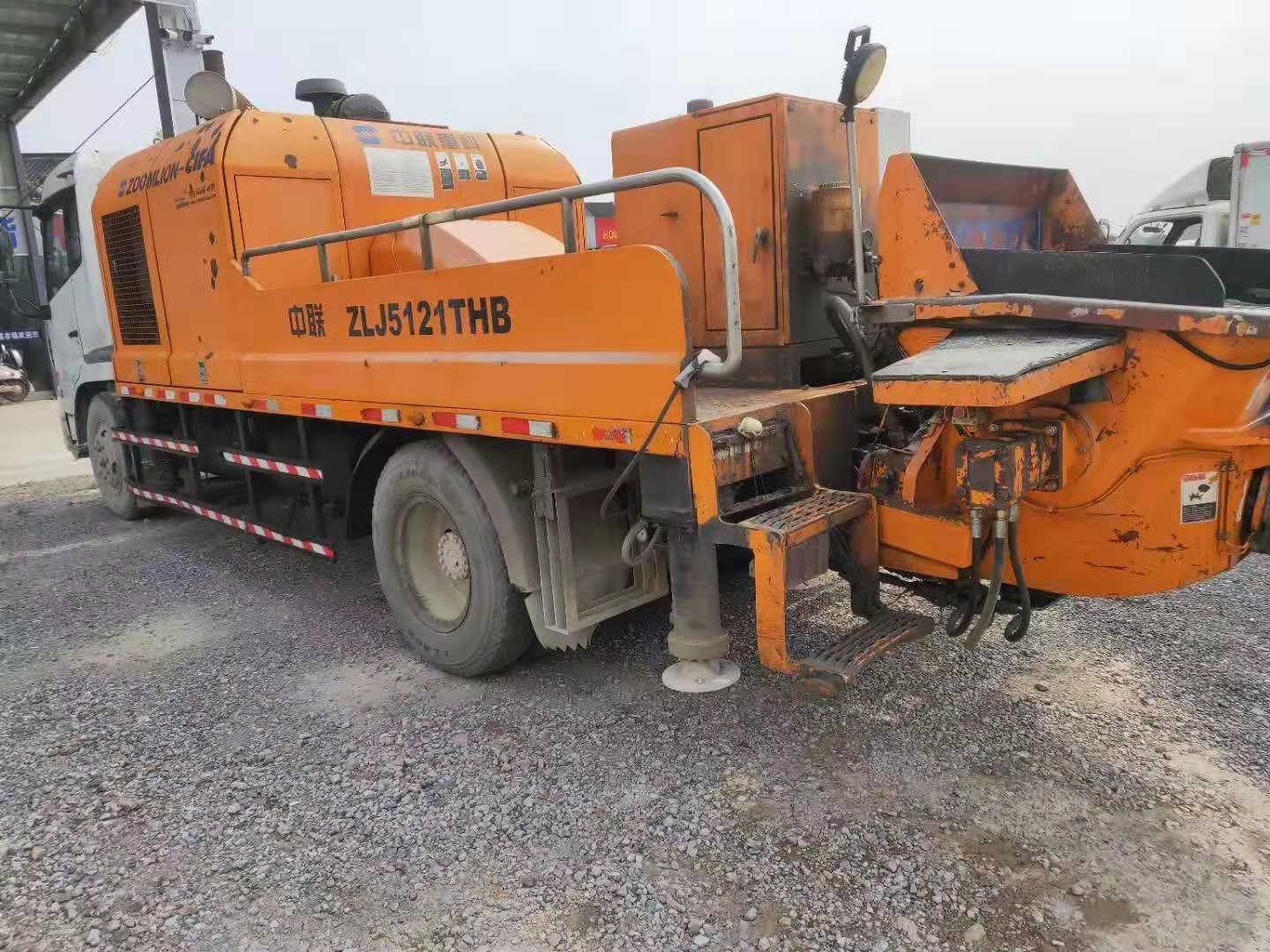 https://images.tongzsf.com/tong/truck_machine/20210127/16010fd96bae57.jpg