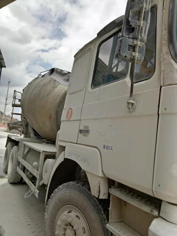 https://images.tongzsf.com/tong/truck_machine/20210127/16011006c90354.jpg