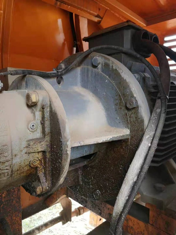 https://images.tongzsf.com/tong/truck_machine/20210127/160110083ec2f1.jpg