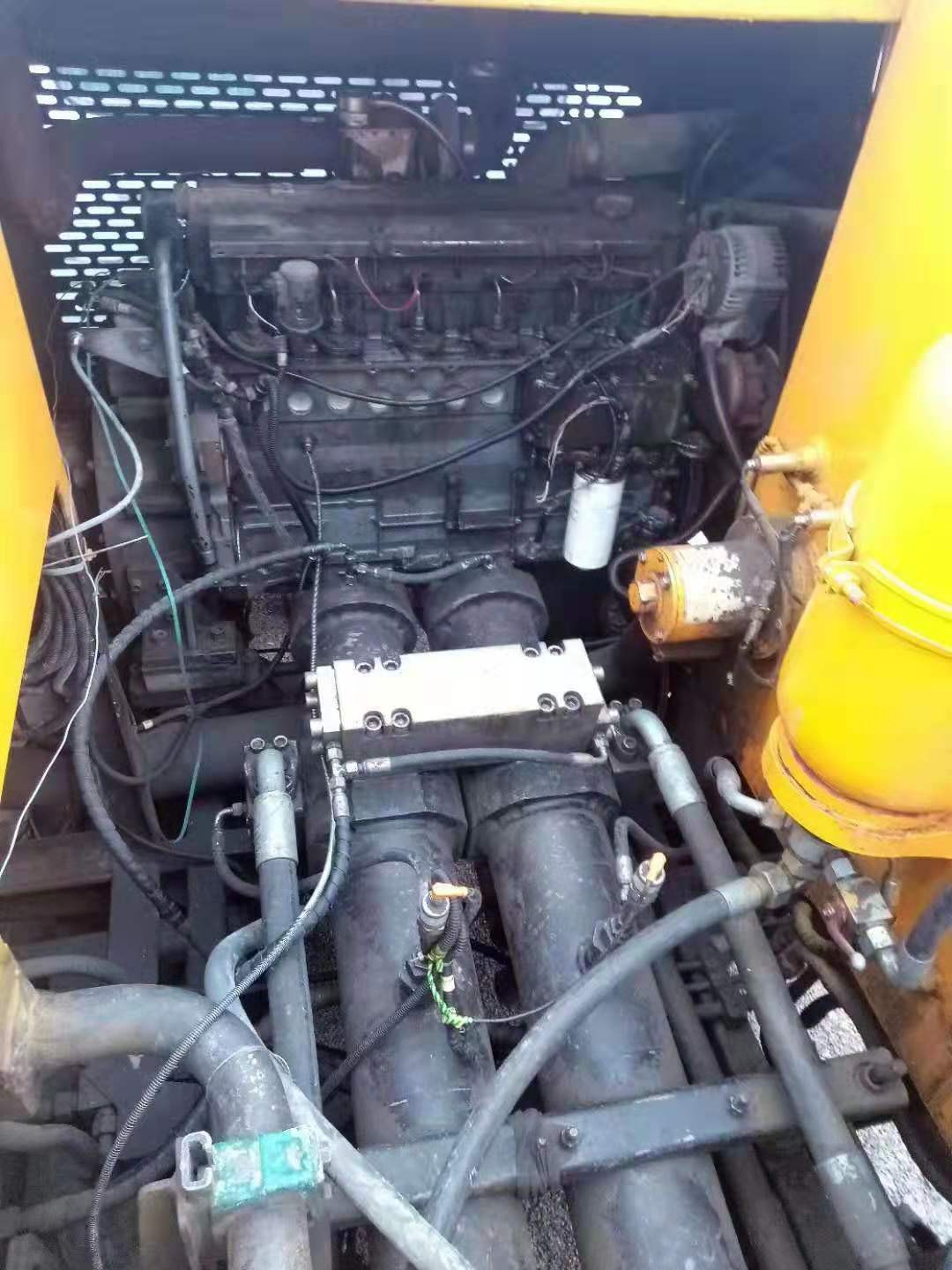 https://images.tongzsf.com/tong/truck_machine/20210127/1601105cf7ddc7.jpg