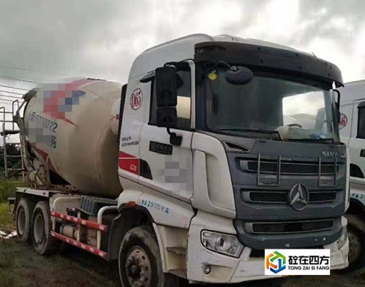 https://images.tongzsf.com/tong/truck_machine/20210127/1601105d6dba90.jpg