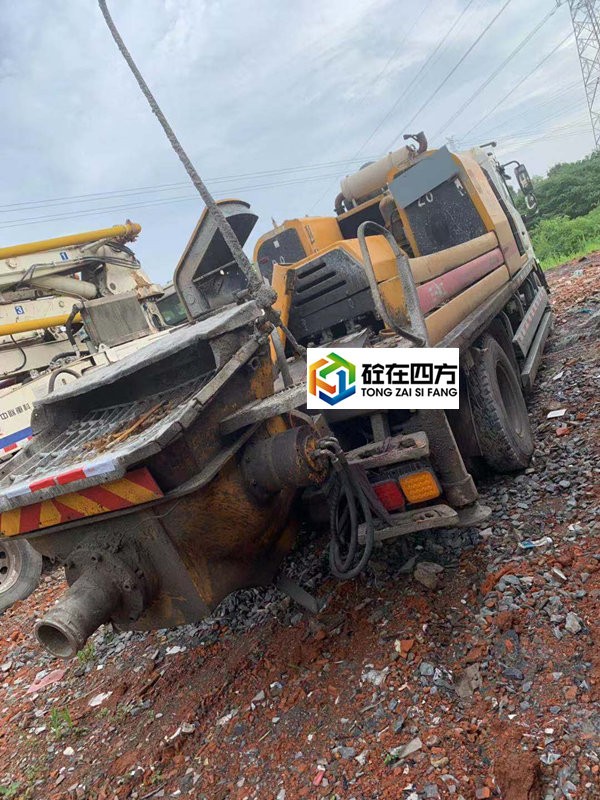 https://images.tongzsf.com/tong/truck_machine/20210127/1601105e11a353.jpg