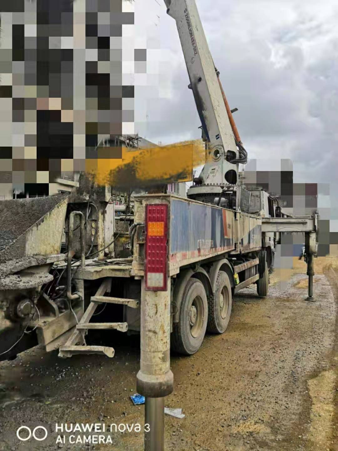 https://images.tongzsf.com/tong/truck_machine/20210127/1601106f8bdeb6.jpg