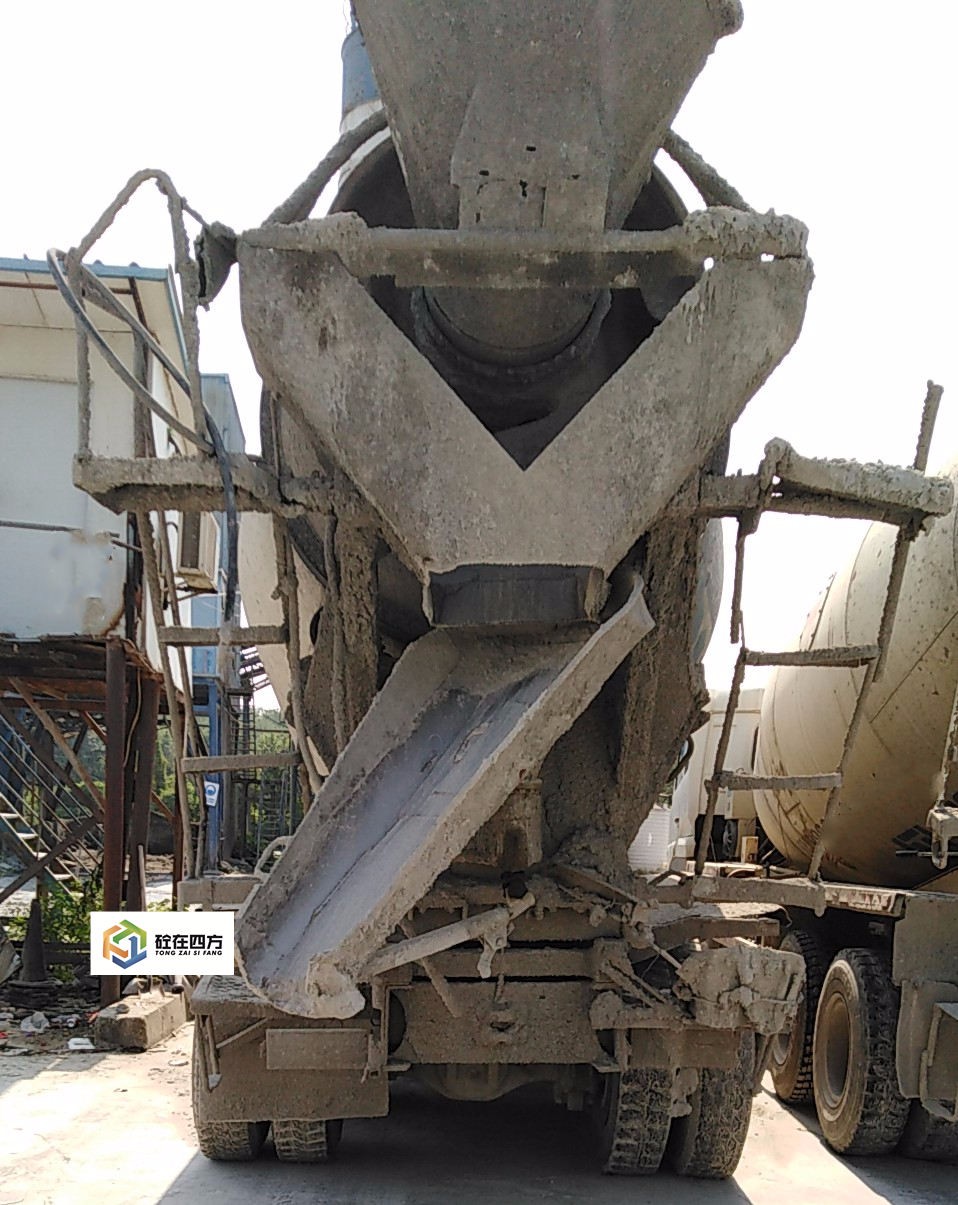 https://images.tongzsf.com/tong/truck_machine/20210127/1601109672132f.jpg