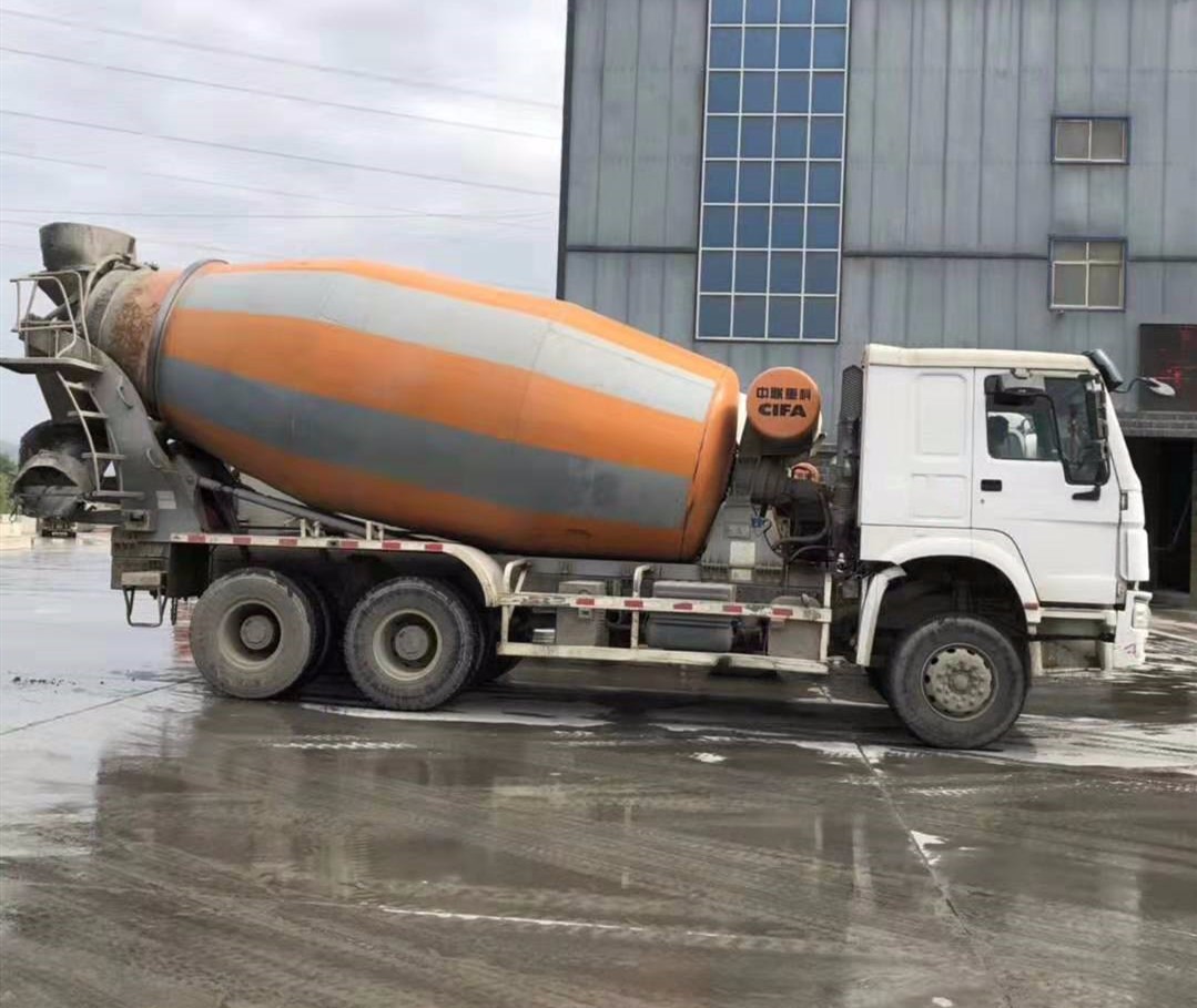 https://images.tongzsf.com/tong/truck_machine/20210127/160110a9197853.jpg