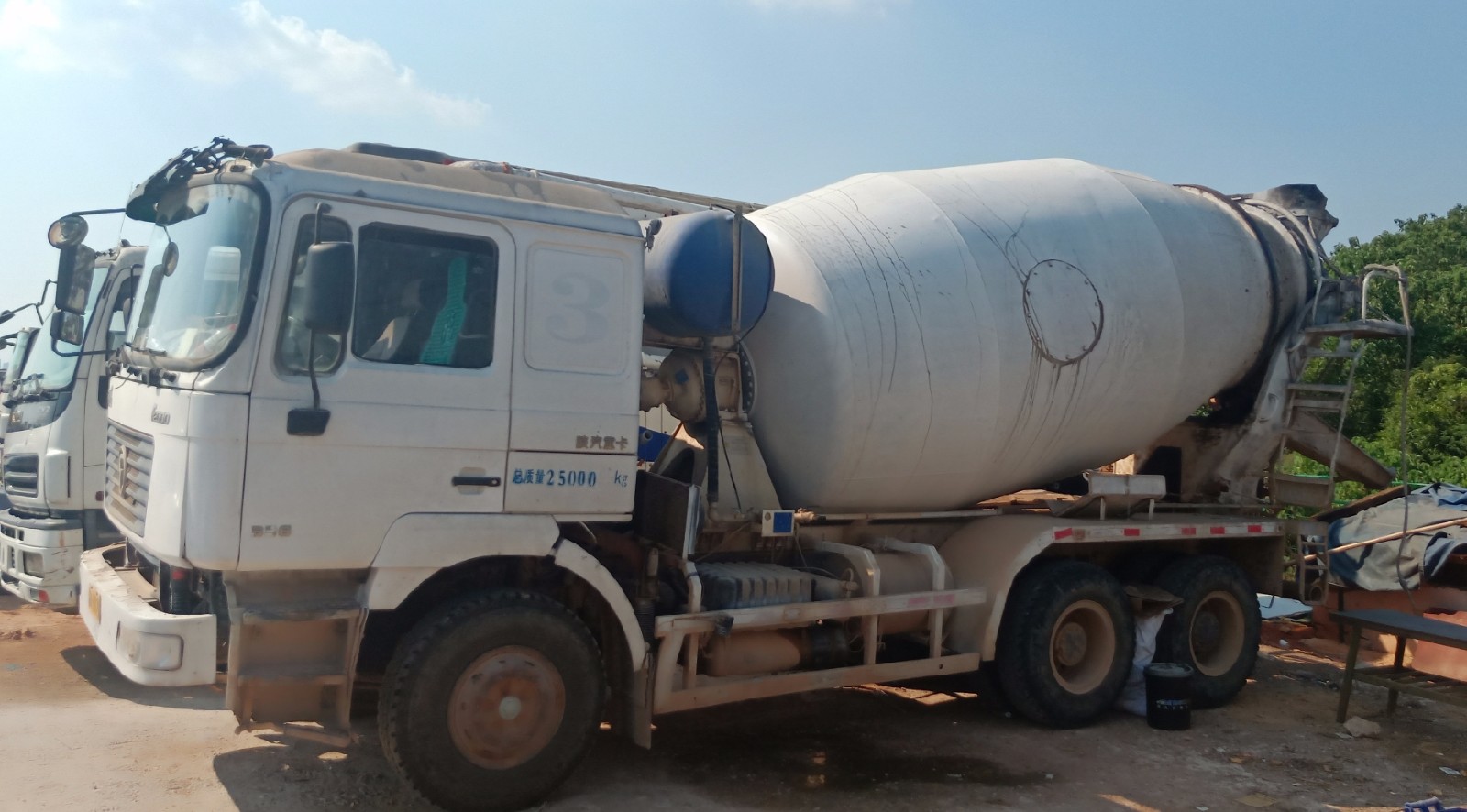 https://images.tongzsf.com/tong/truck_machine/20210127/160110bb4c1c4d.jpg