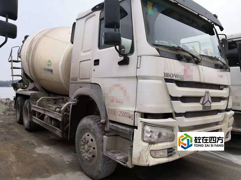 https://images.tongzsf.com/tong/truck_machine/20210127/160110e0bb45e2.jpg