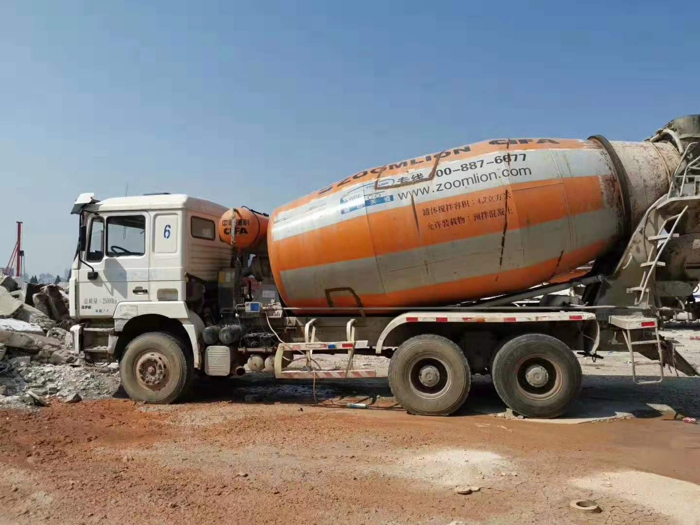 https://images.tongzsf.com/tong/truck_machine/20210127/160110f347cb84.jpg