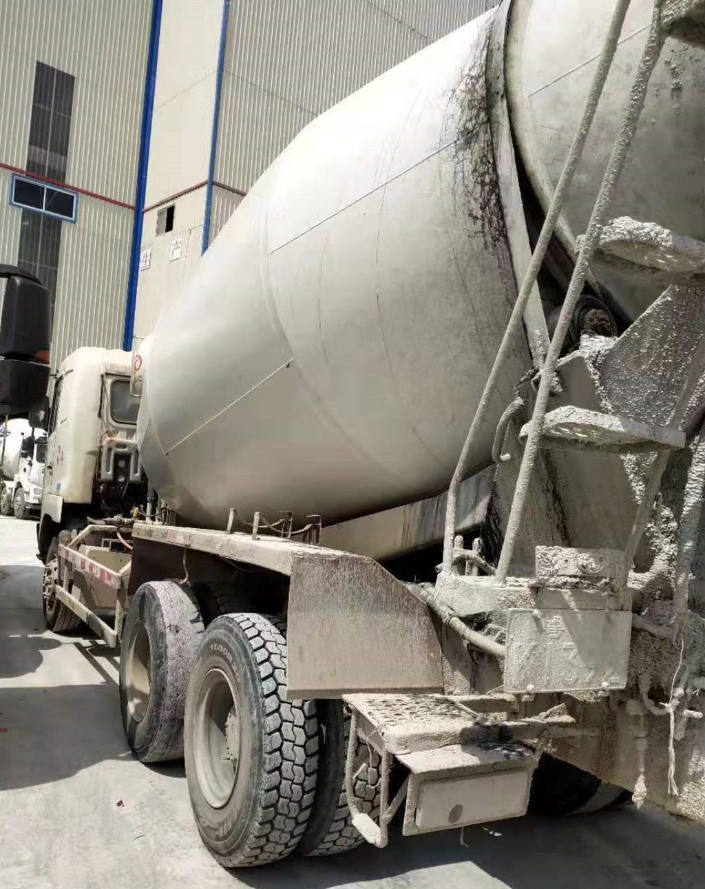 https://images.tongzsf.com/tong/truck_machine/20210127/160110f3714f3b.jpg